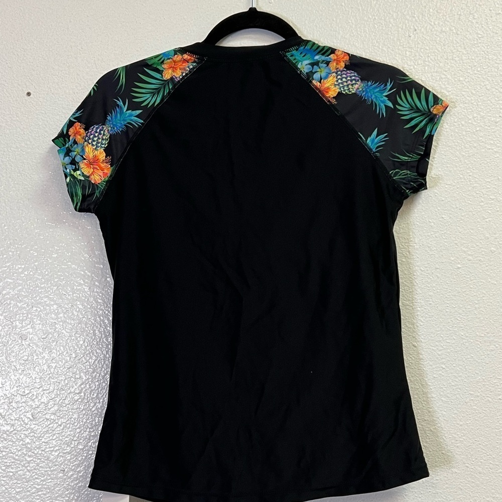 Holipick Short Sleeved Rash Guard Cap Sleeve Swimsuit Top w/Built in Bra - Picture 5 of 7